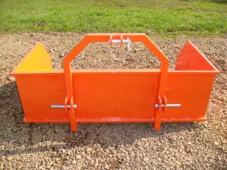 Transport box 130 cm, for Japanese compact tractors, Komondor SZL-130 (3)