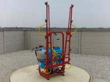 Anbauspritze (200 Liter) universal Gestänge, Weinbau / Feldspritze