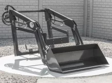 Front loader for Kubota X-20 Japanese compact tractors, Komondor MHR-X20
